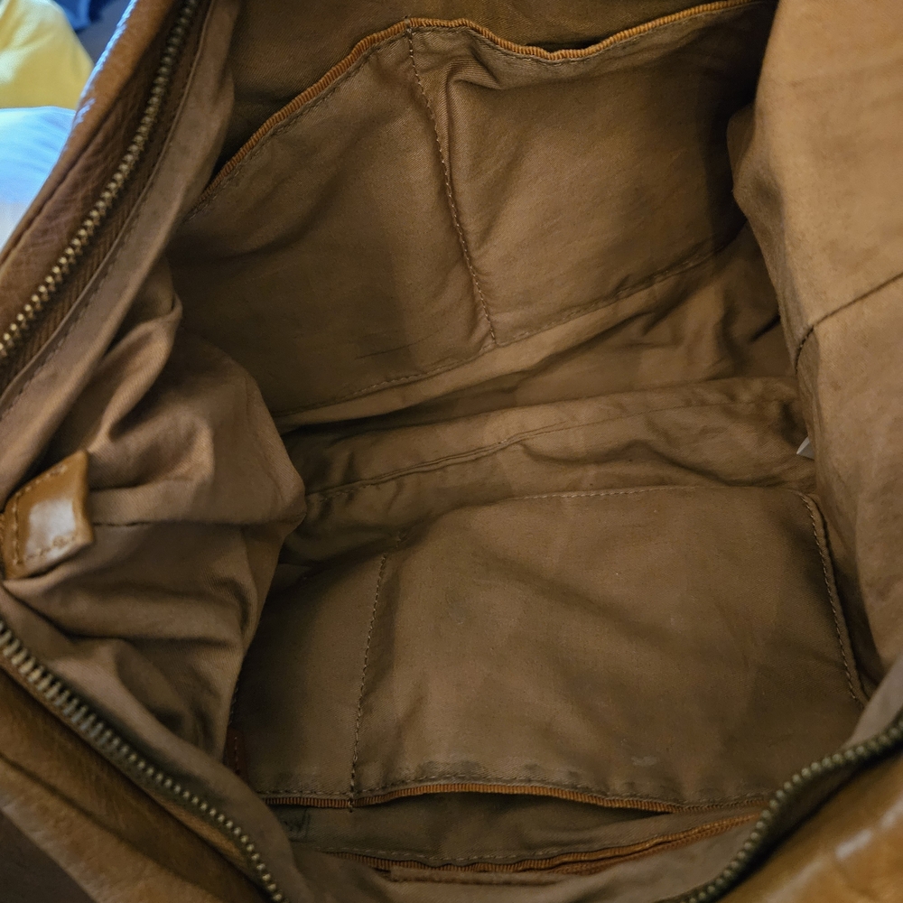 Hobo Brown Leather Shoulder Bag - Picture 7 of 14